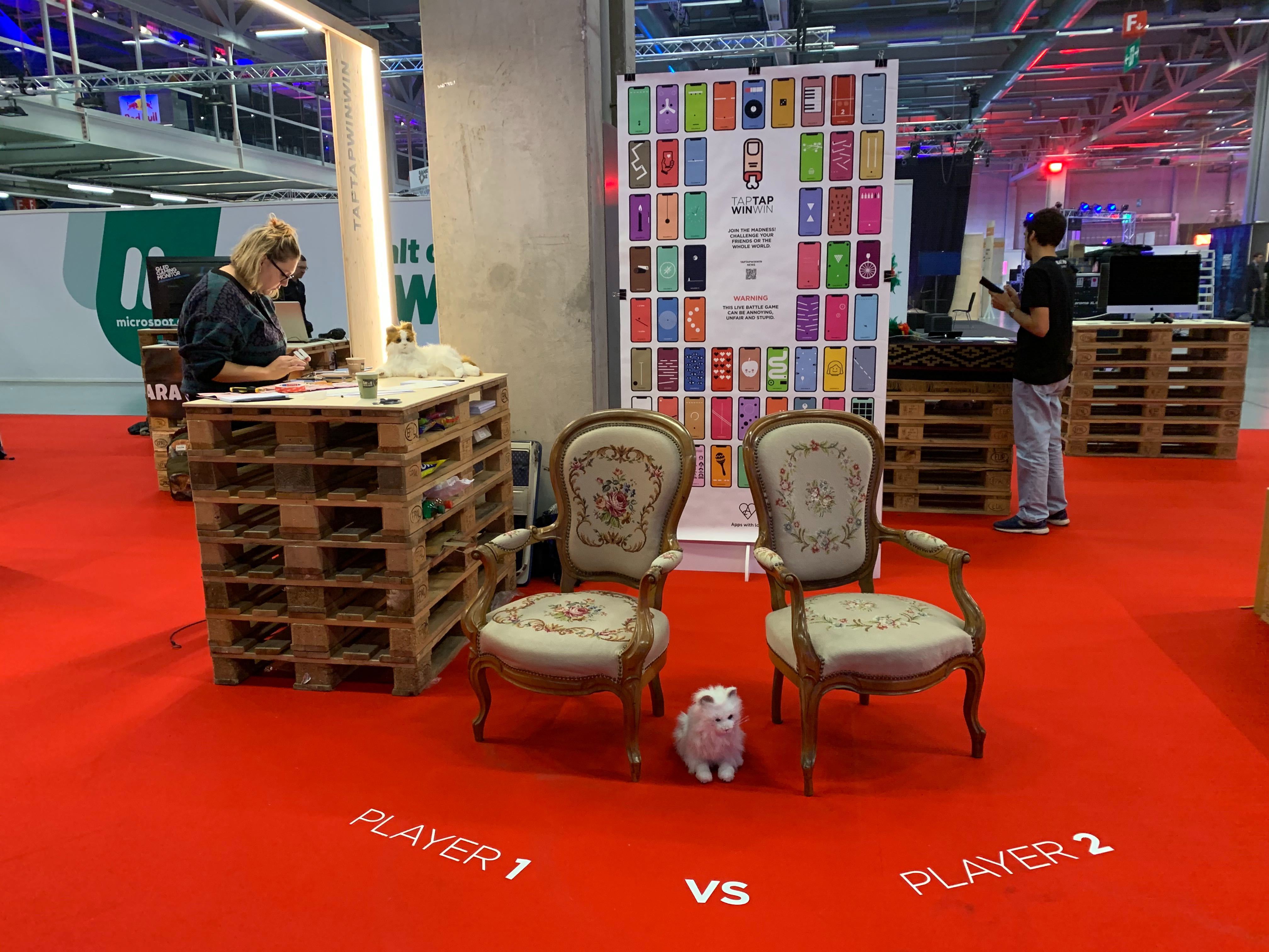 Der TapTapWinWin Stand am Herofest