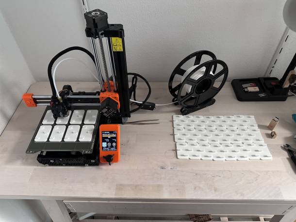 imprimante 3D imprime des pièces pour le nouveau Device Wall