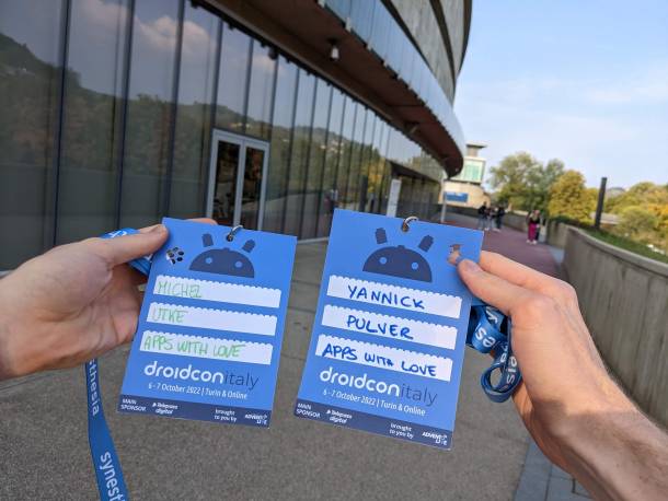 Die droidcon Entry Badges von Yannick und Miggi