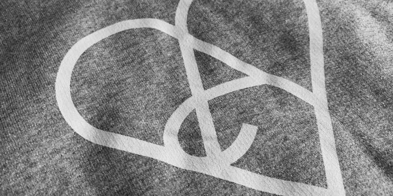 Apps with love Logo auf Hoodie