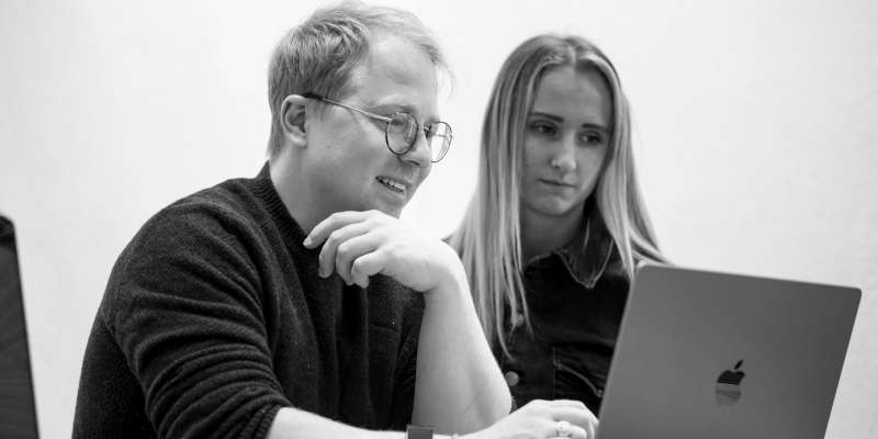Kajetan & Sarah, Beratung