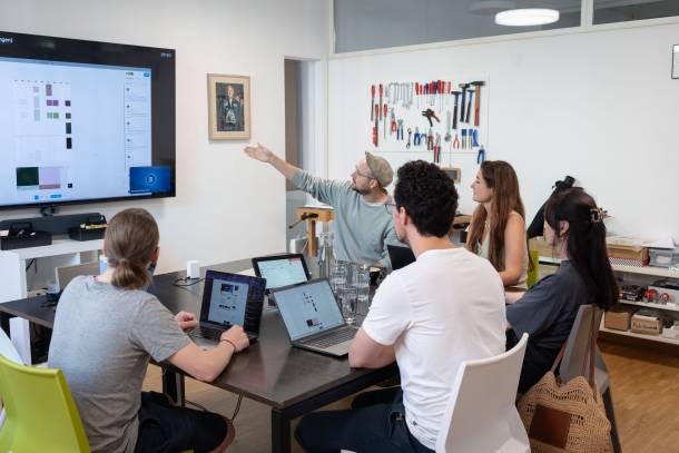 Präsentation von Farbpalette und Wireframes für le petit calendrier